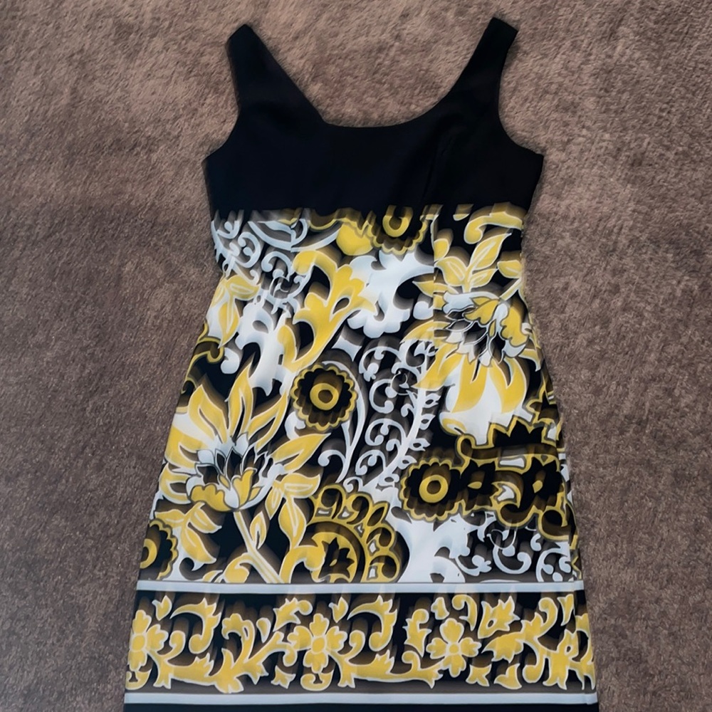 Dress barn size 10 black and yellow dress